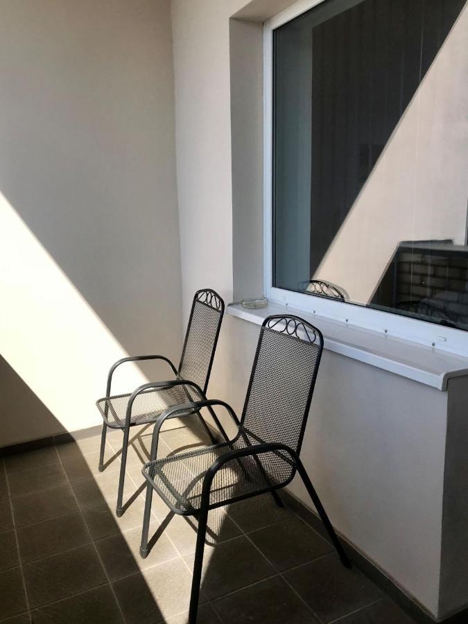 Hotel Bila Ruze Strakonice Esterno foto